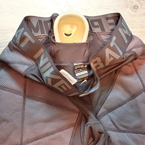 EUC Men's Nike Pro Combat Black Hyperstrong Baseball Slider Shorts - Size Large - Picture 6 of 16